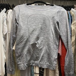 Lululemon Speed Long Sleeve